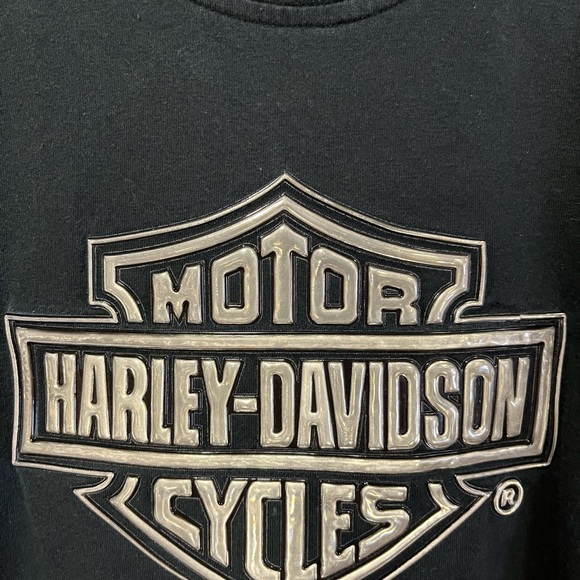 Harley Davidson black shirt with raised decal size large. - Picture 2 of 5